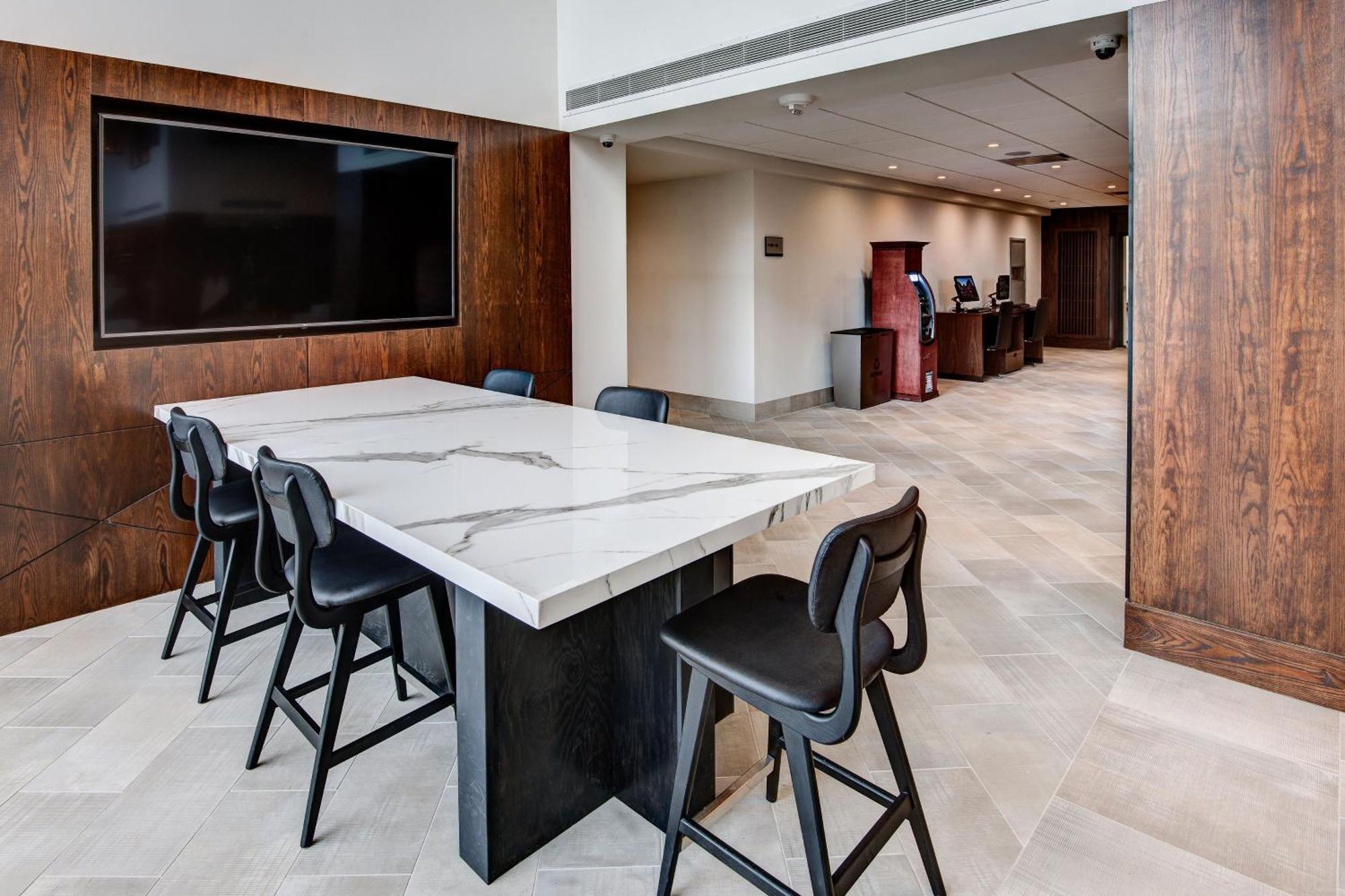 Sheraton Eatontown Hotel Zewnętrze zdjęcie